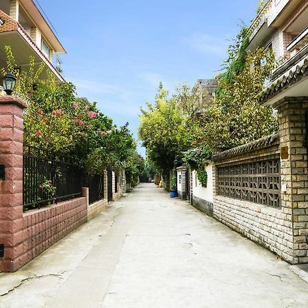 Chengdu Bling Bling Hostel Supoqiao Екстериор снимка