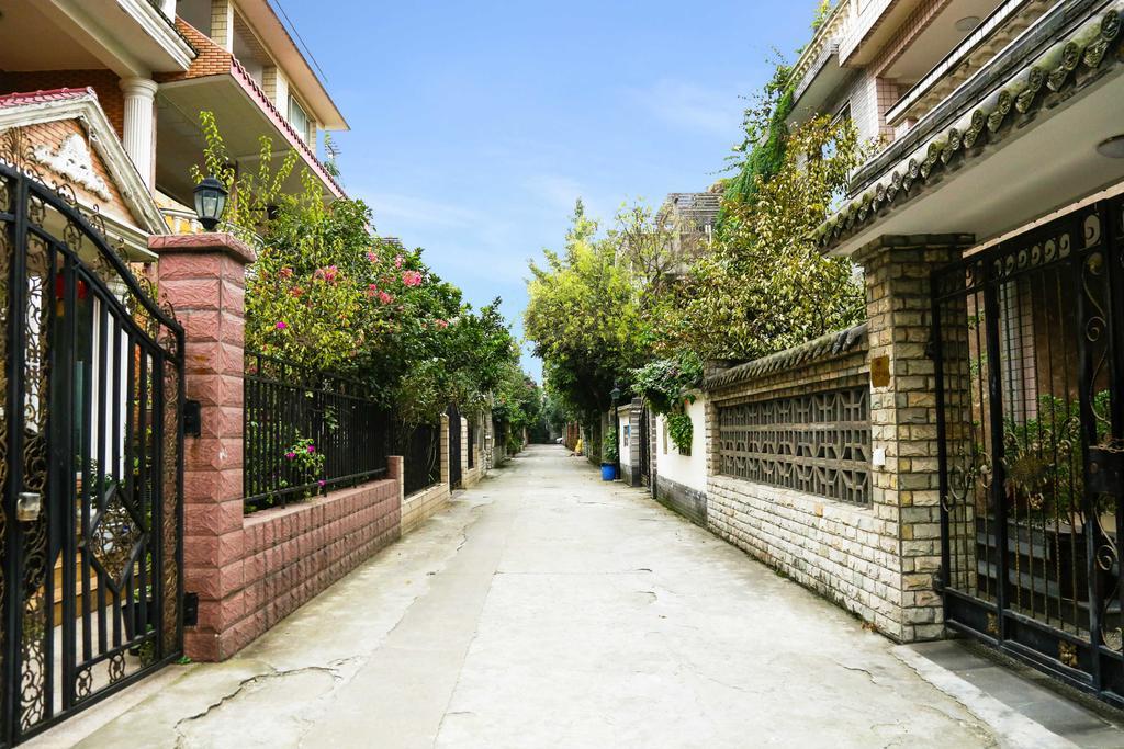 Chengdu Bling Bling Hostel Supoqiao Екстериор снимка