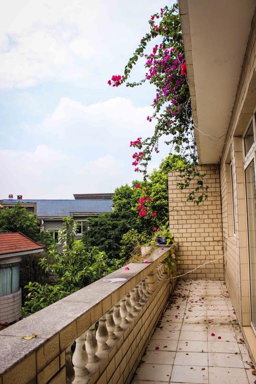 Chengdu Bling Bling Hostel Supoqiao Екстериор снимка